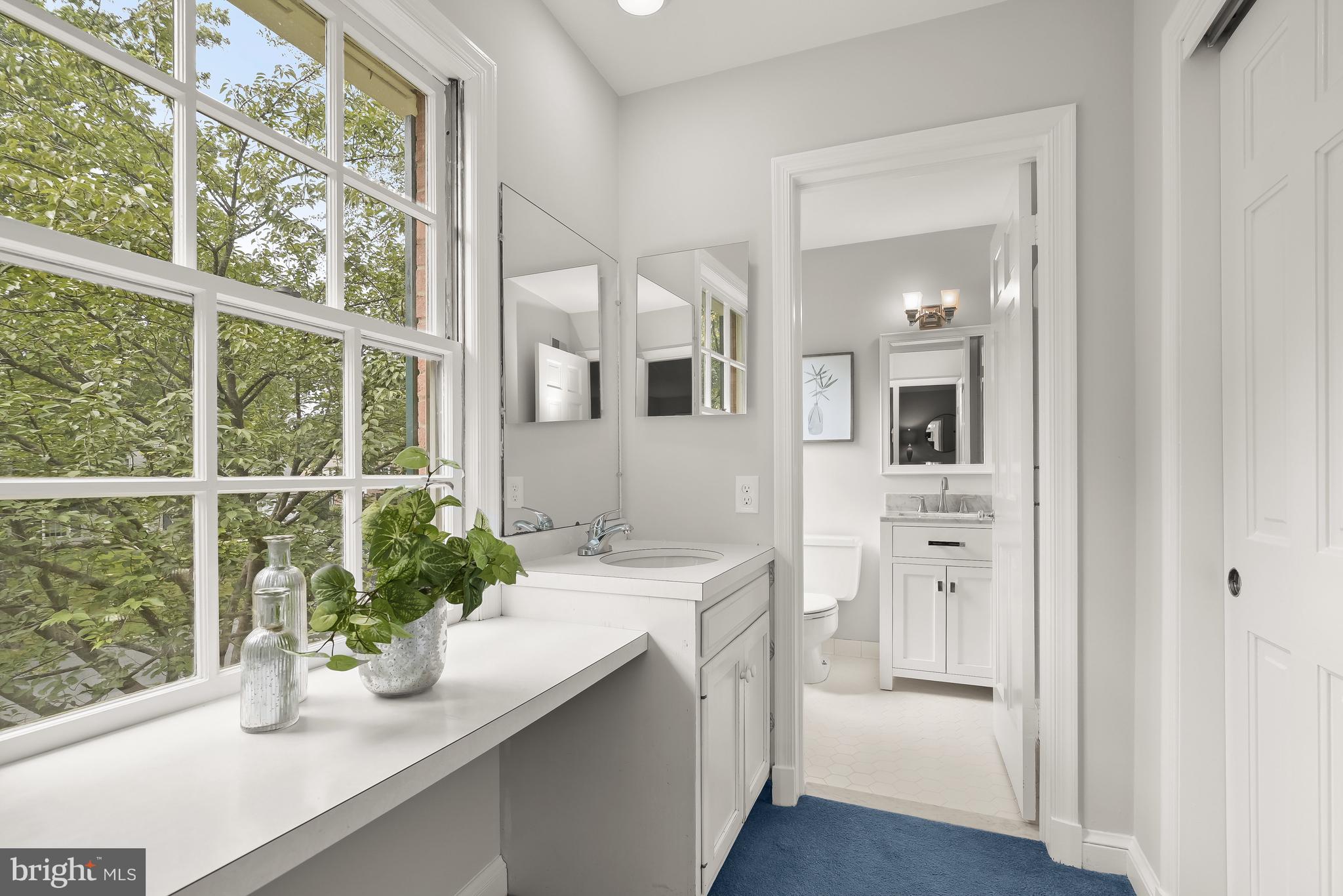 WINDSOR HILLS - Residential