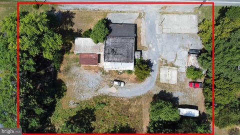 11715 WINCHESTER AVENUE BUNKER HILL WV 25413