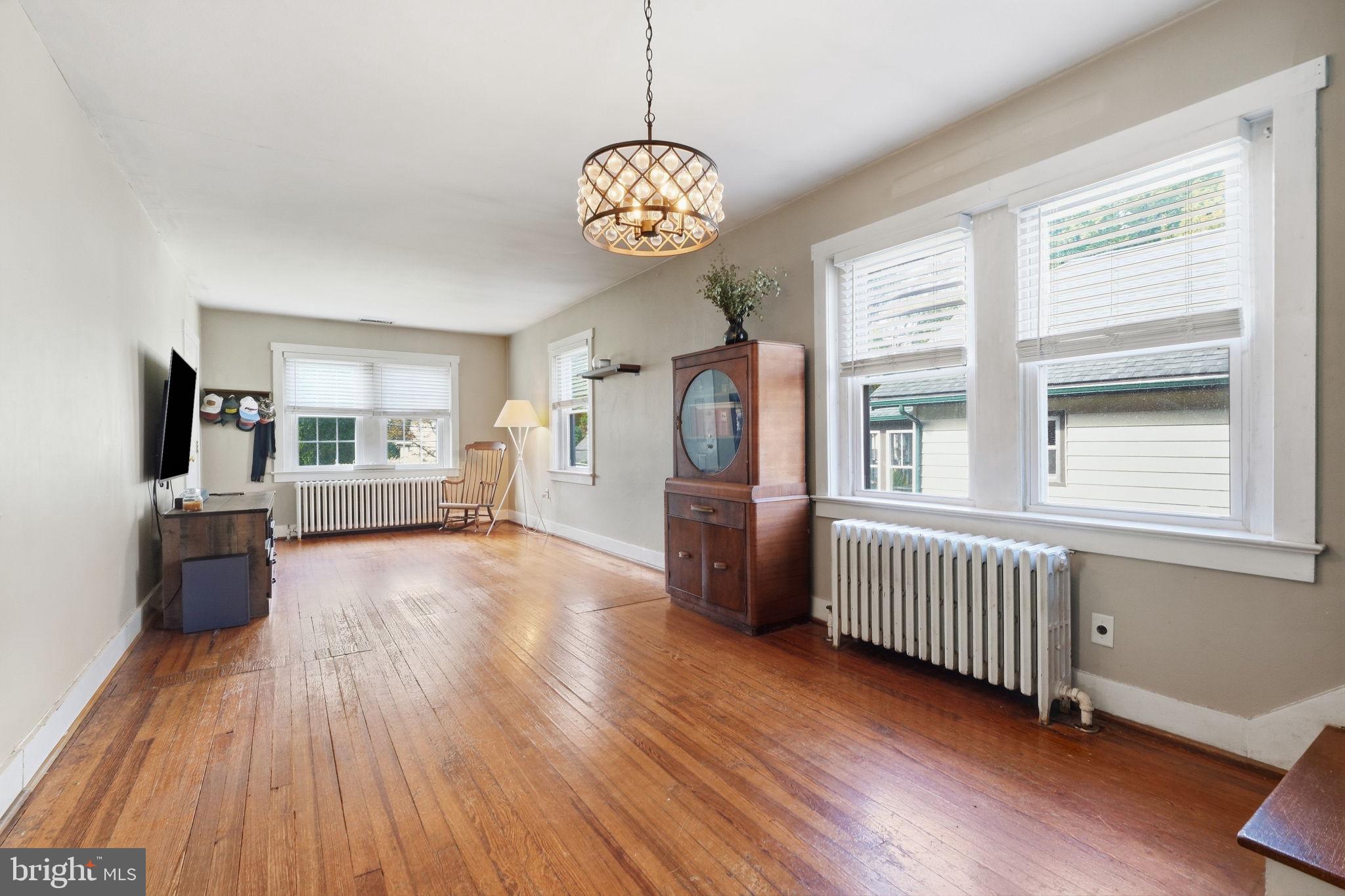 120 FAIRVIEW AVENUE