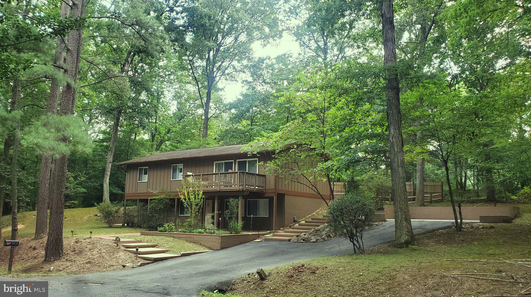 2512 FAUQUIER LANE