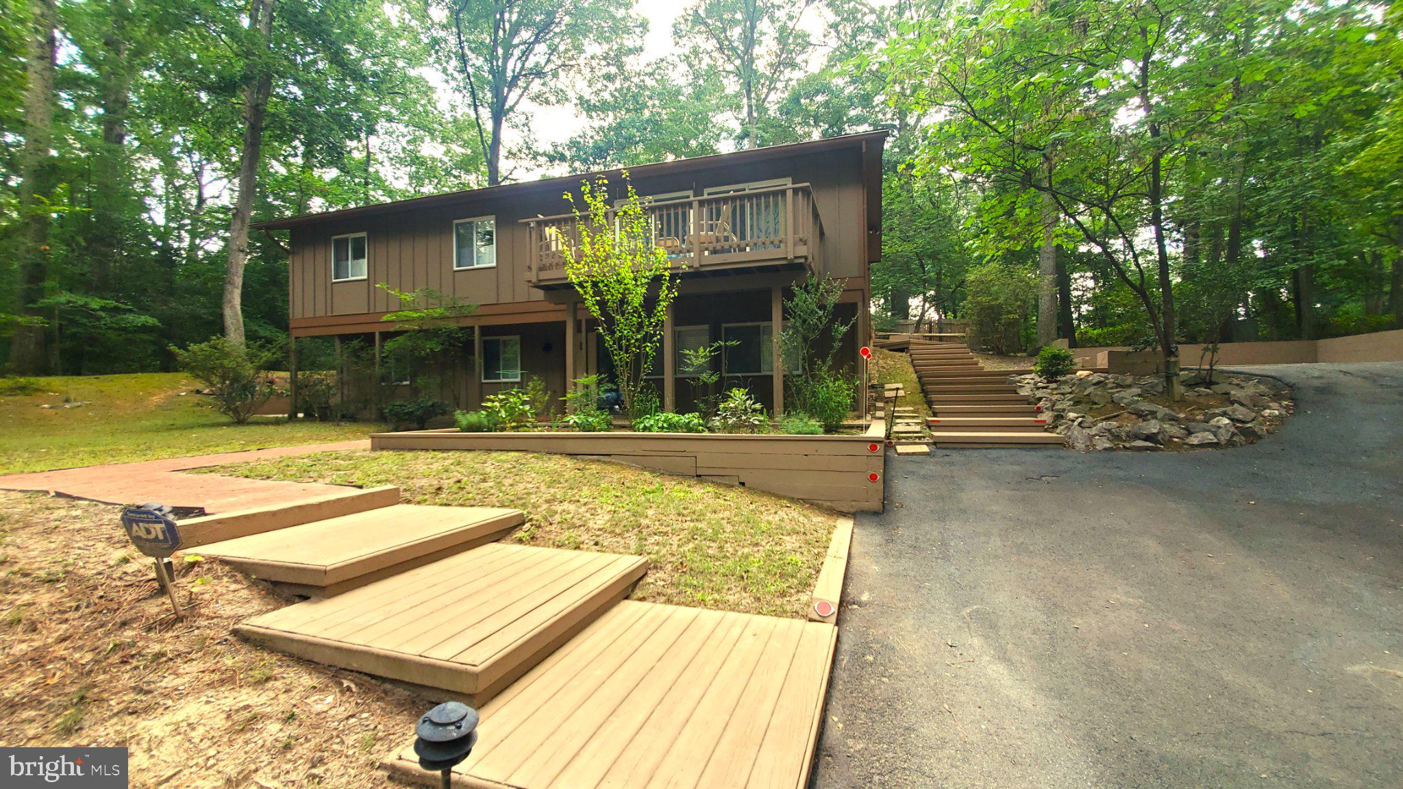 2512 FAUQUIER LANE