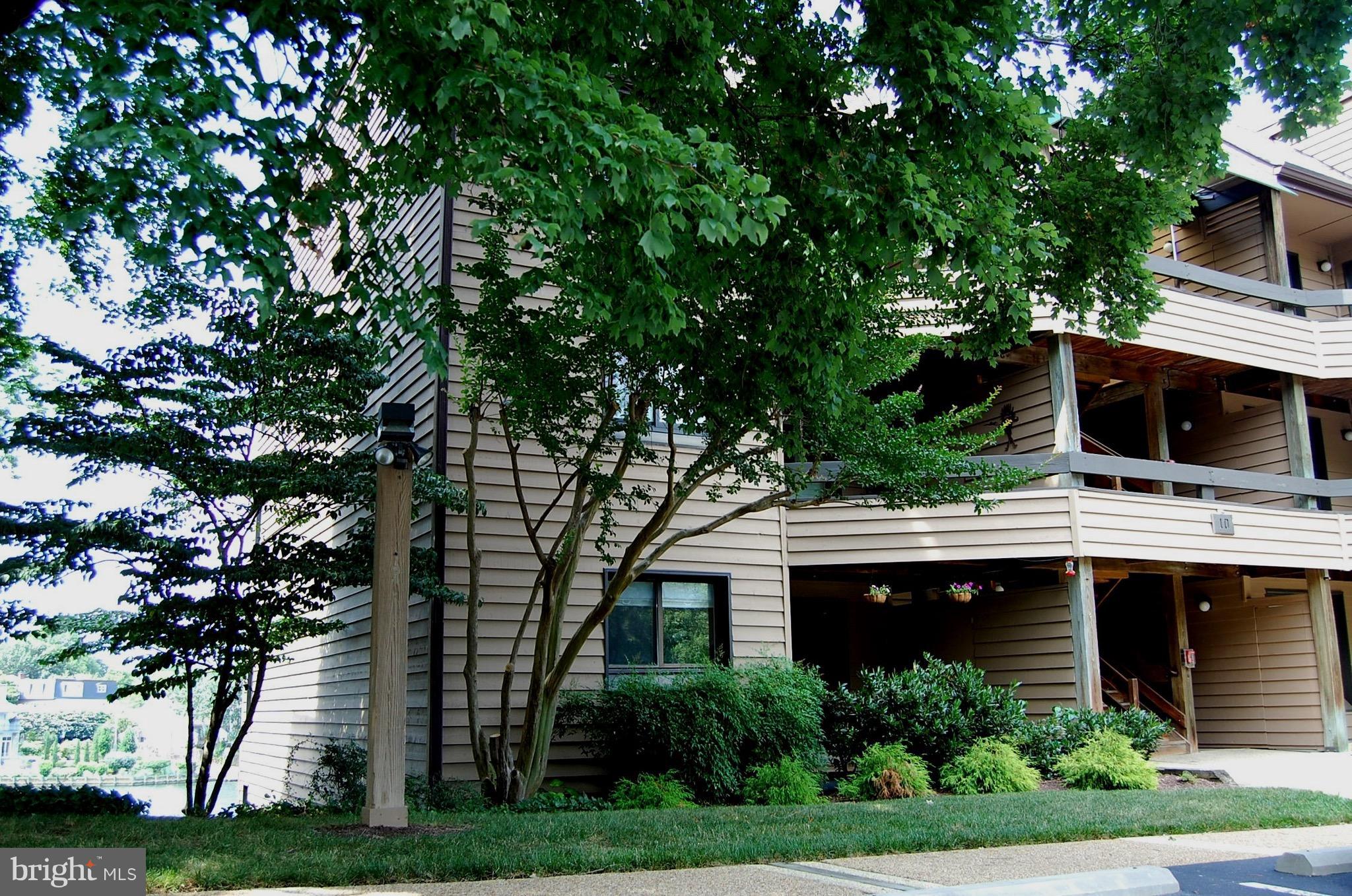 THE POINT CONDO - Residential