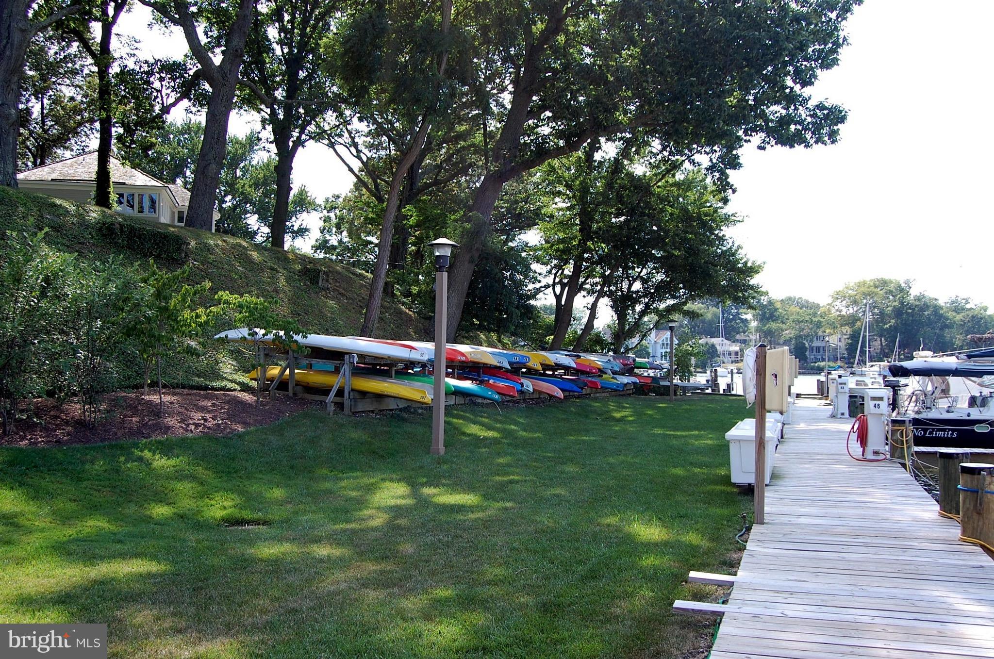 THE POINT CONDO - Residential