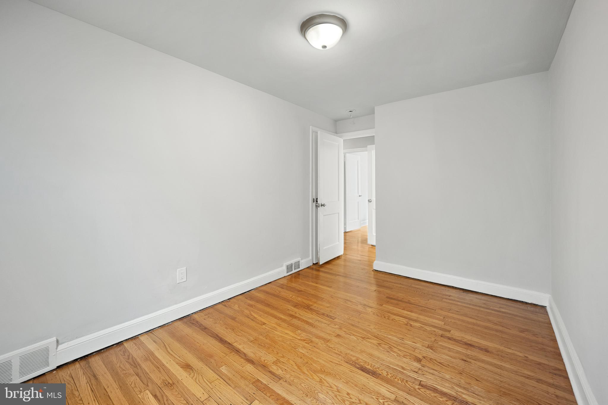 OVERBROOK - Residential