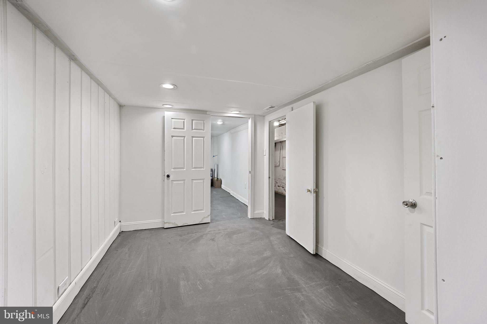 OVERBROOK - Residential