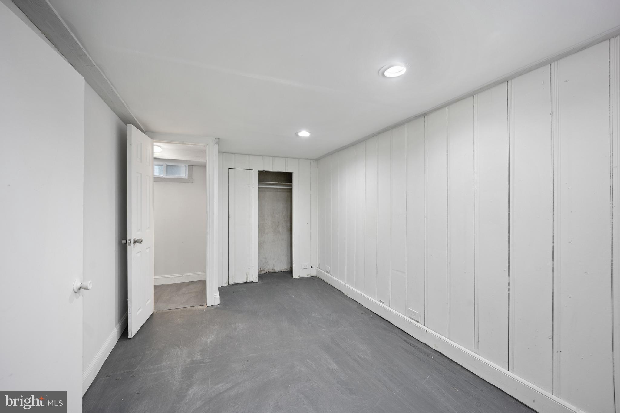 OVERBROOK - Residential