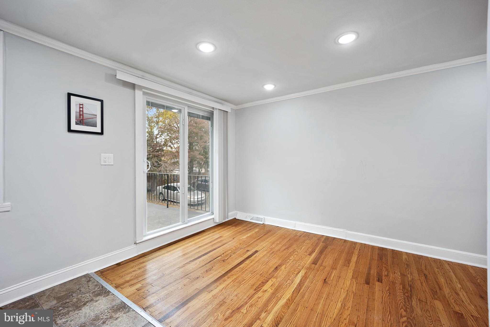 OVERBROOK - Residential