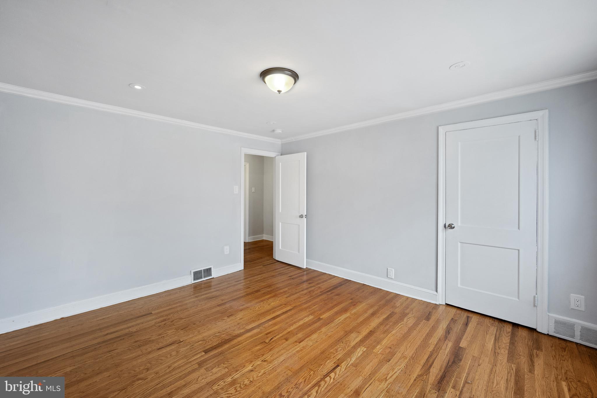 OVERBROOK - Residential