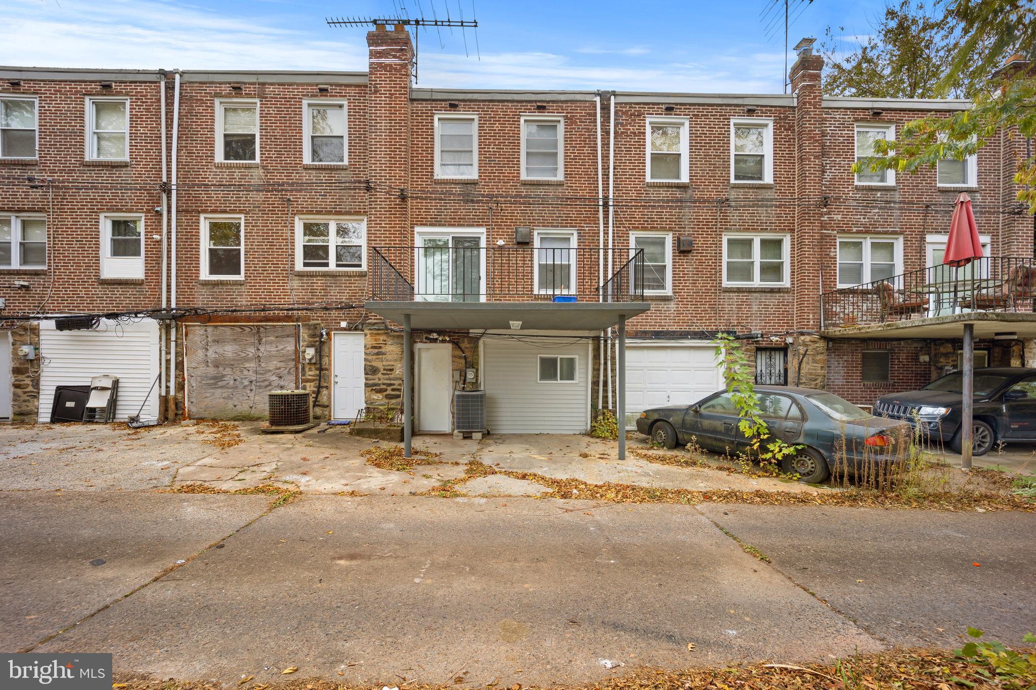 OVERBROOK - Residential