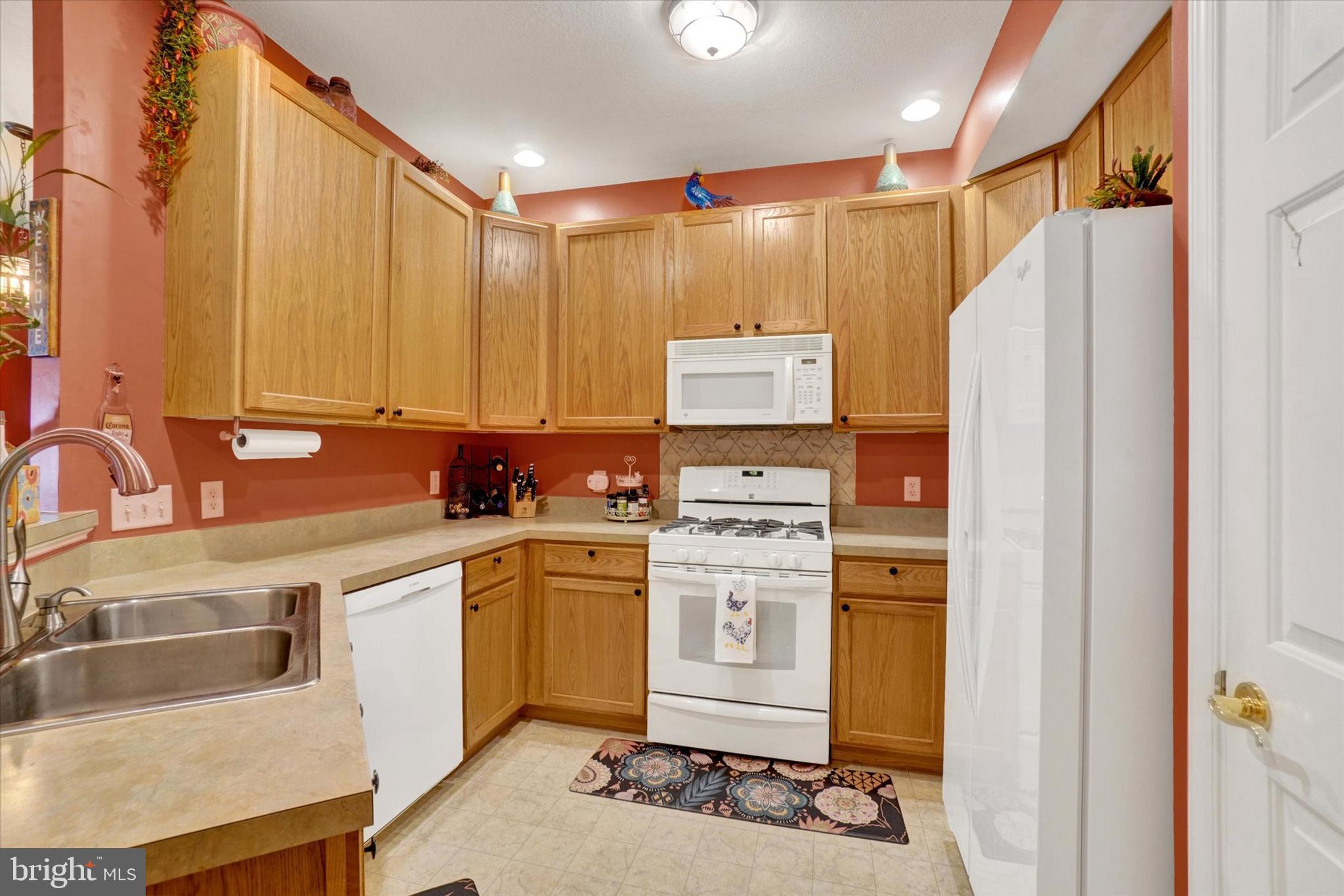 ASHCOMBE FARMS - Residential