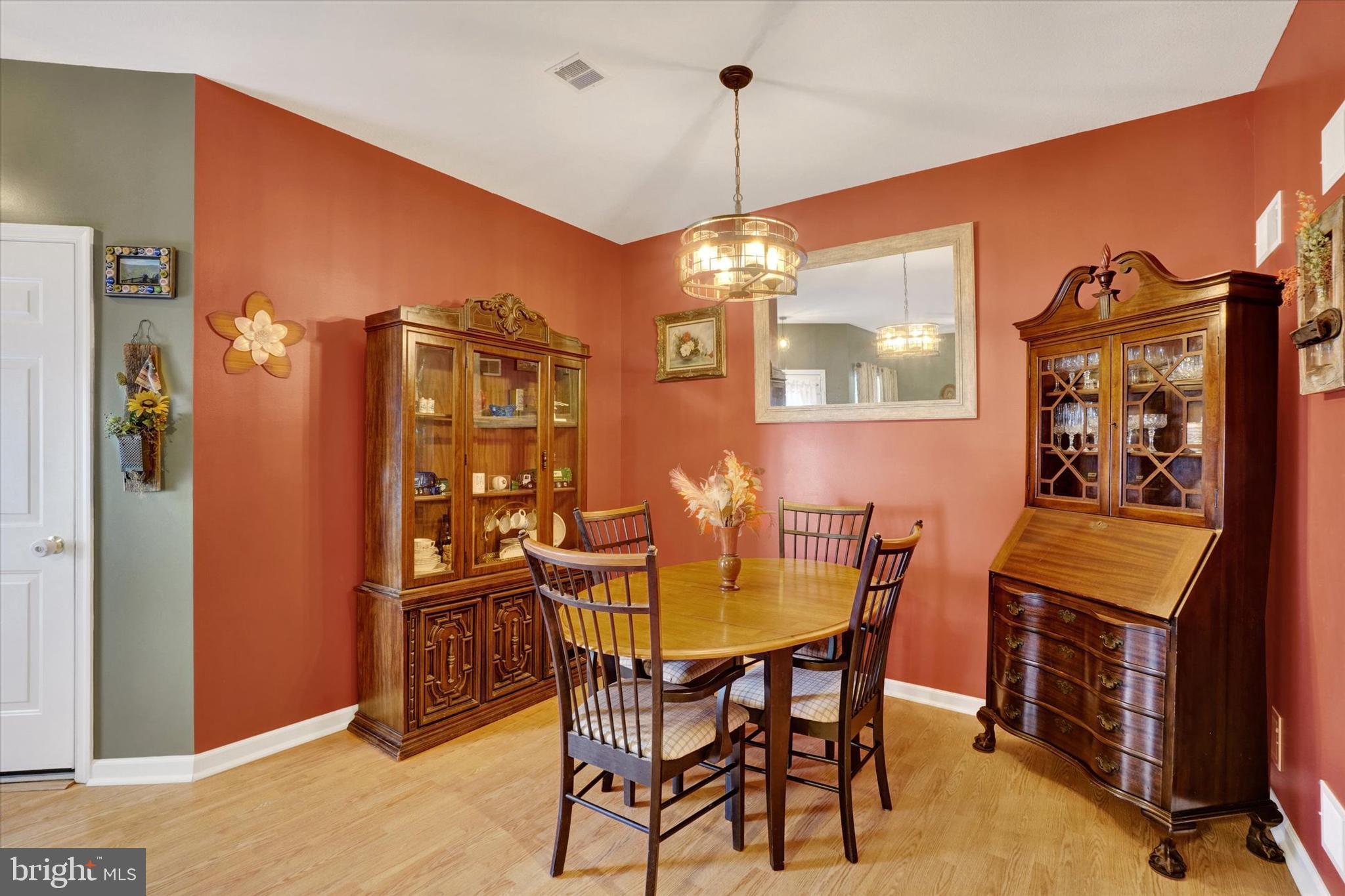 ASHCOMBE FARMS - Residential