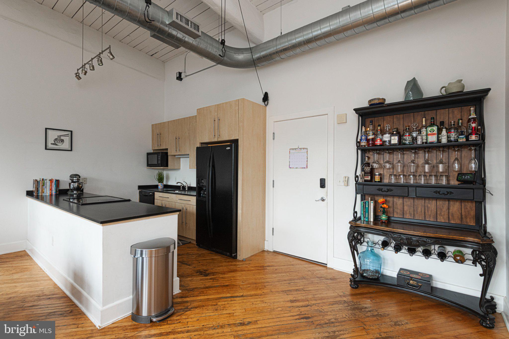 200 LINCOLN AVENUE 324
