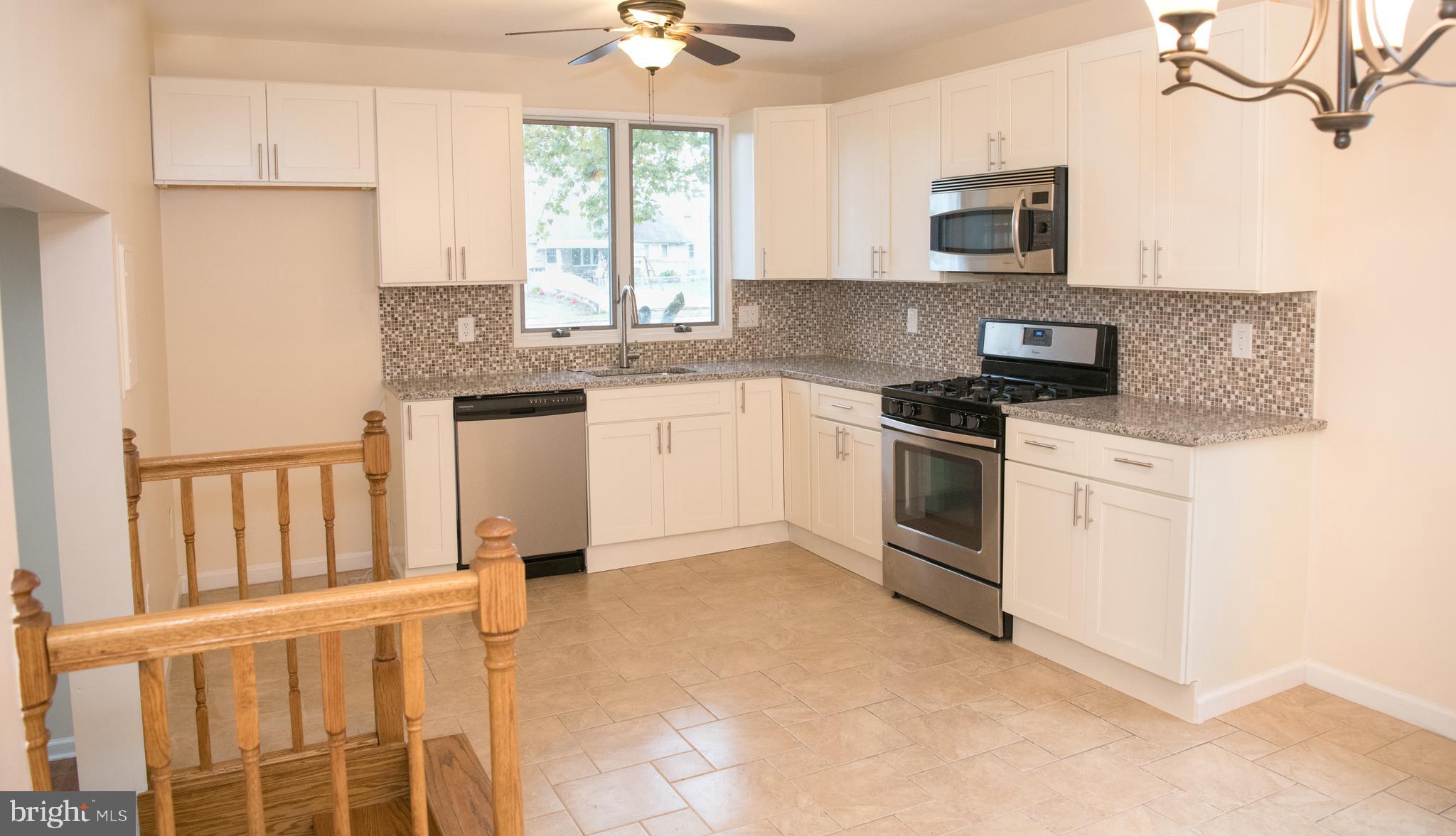 ACADEMY GARDENS - Residential