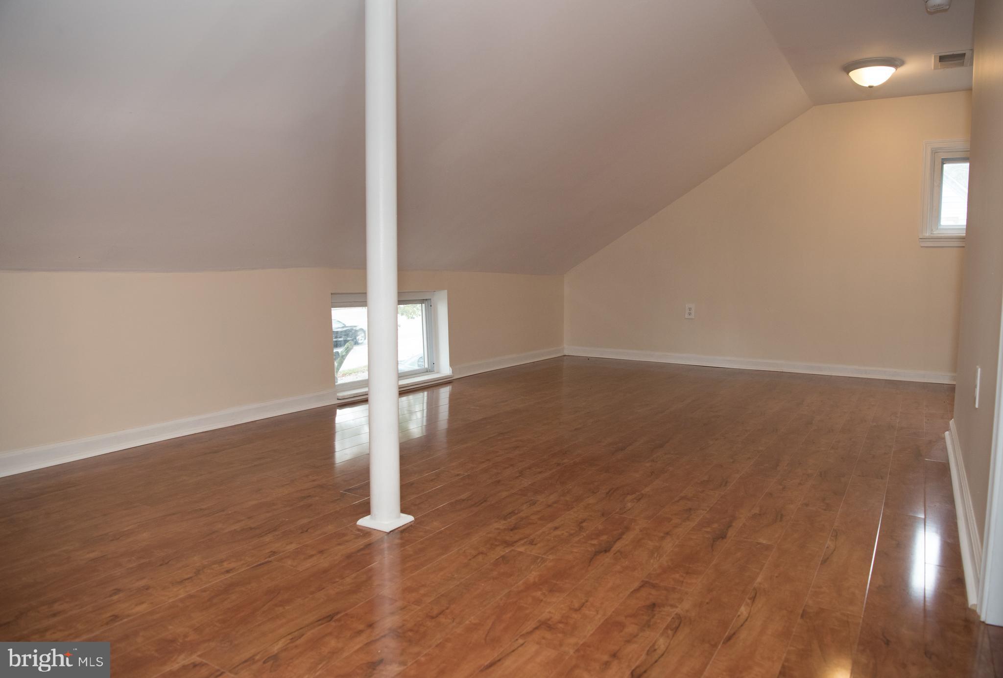 ACADEMY GARDENS - Residential