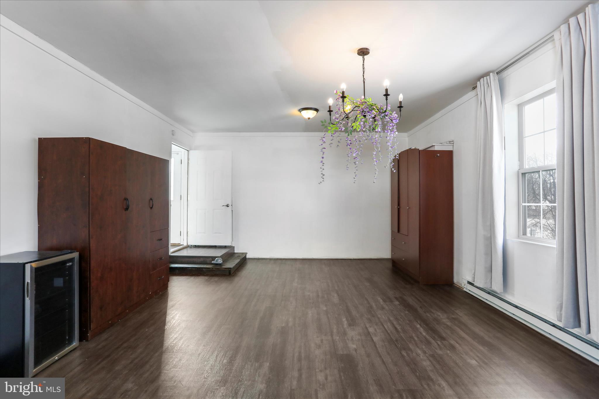 SPRING VALLEY ESTATES - Residential