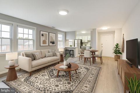 2012 FORT DAVIS STREET SE 201 WASHINGTON DC 20020