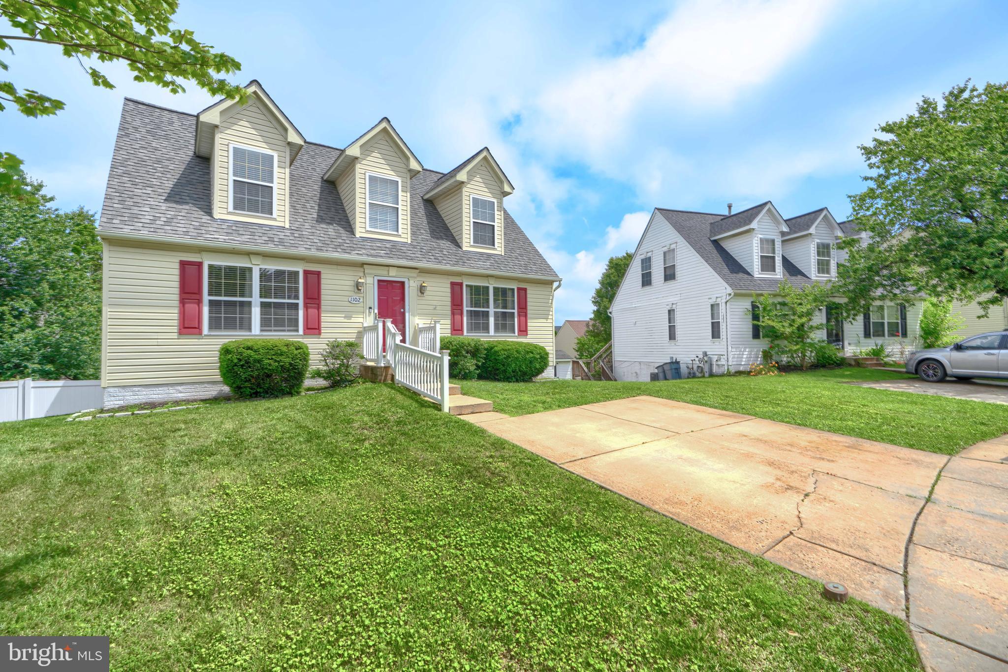 1102 WALNUT HILL COURT