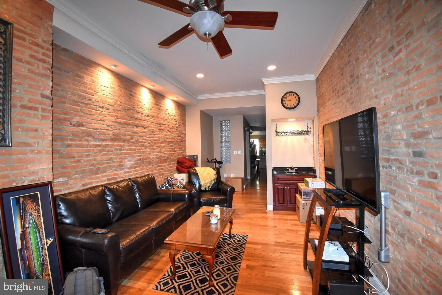 FEDERAL HILL HISTORIC DISTRICT - Residential Lease