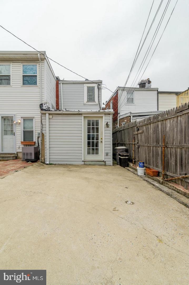 FEDERAL HILL HISTORIC DISTRICT - Residential Lease