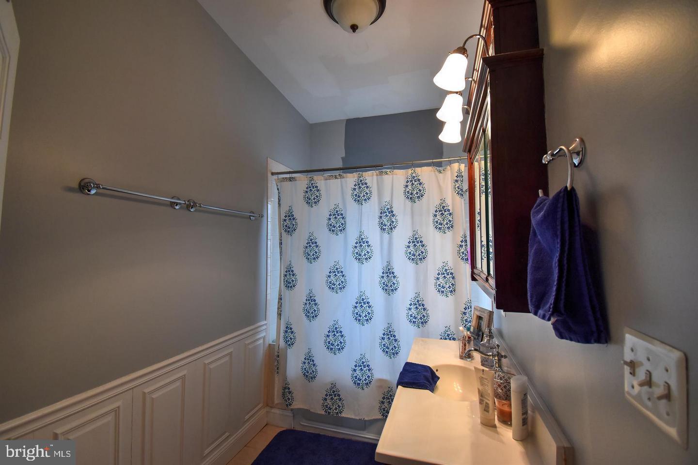 FEDERAL HILL HISTORIC DISTRICT - Residential Lease