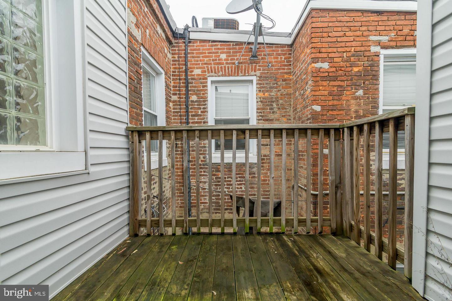 FEDERAL HILL HISTORIC DISTRICT - Residential Lease