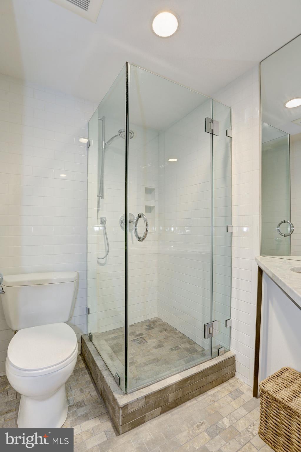 CABIN JOHN PARK - Residential