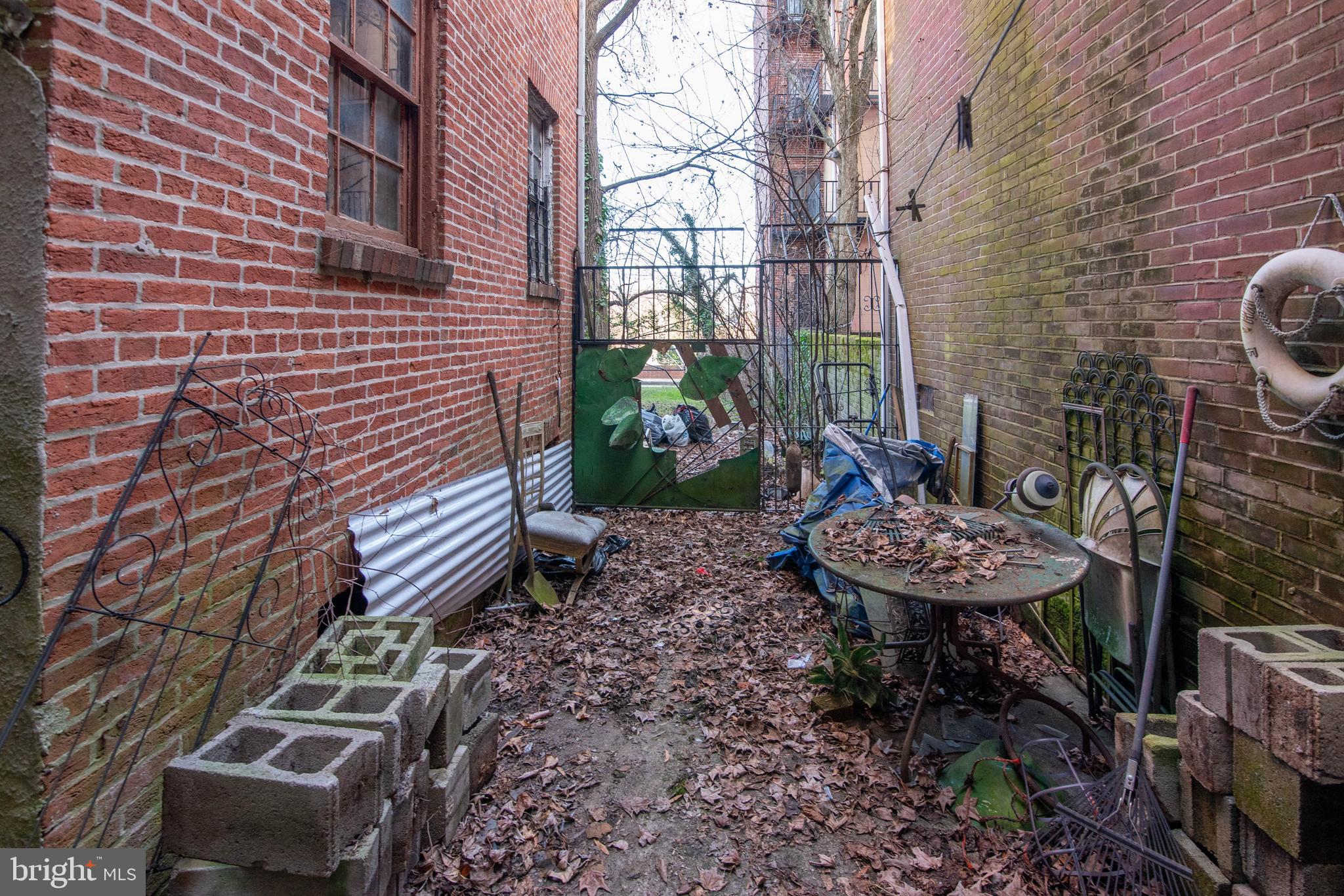 POPPLETON - Residential