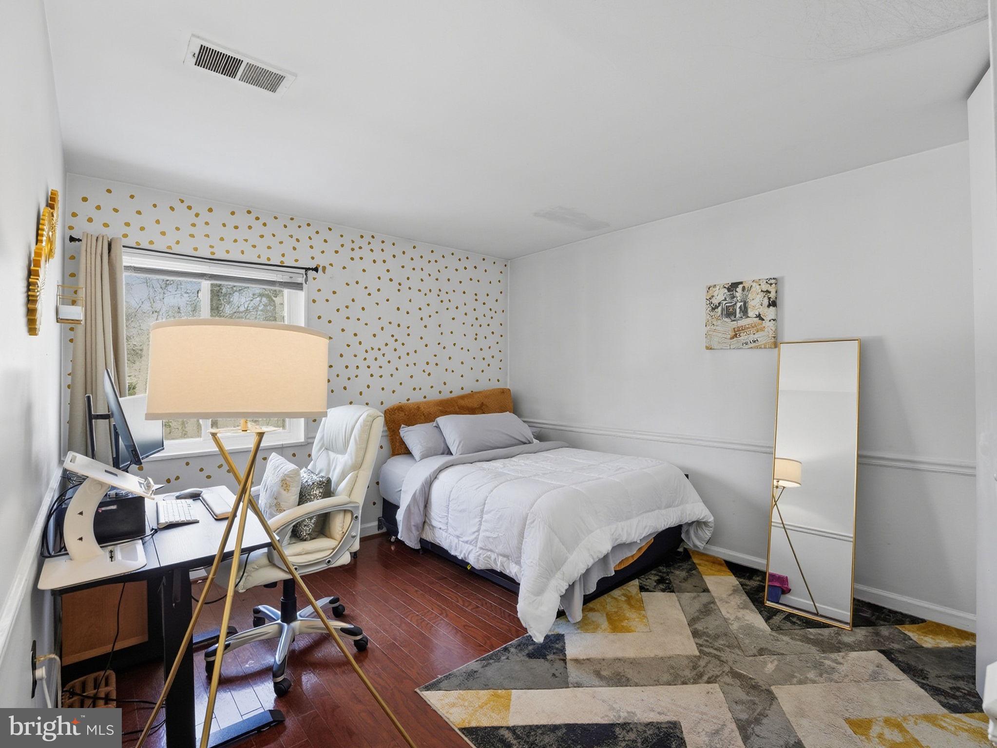 NORTHGATE CONDO - Residential