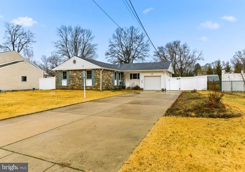 Homes For Sale - 412 Alcyon Boulevard<br/> PITMAN, NJ 08071