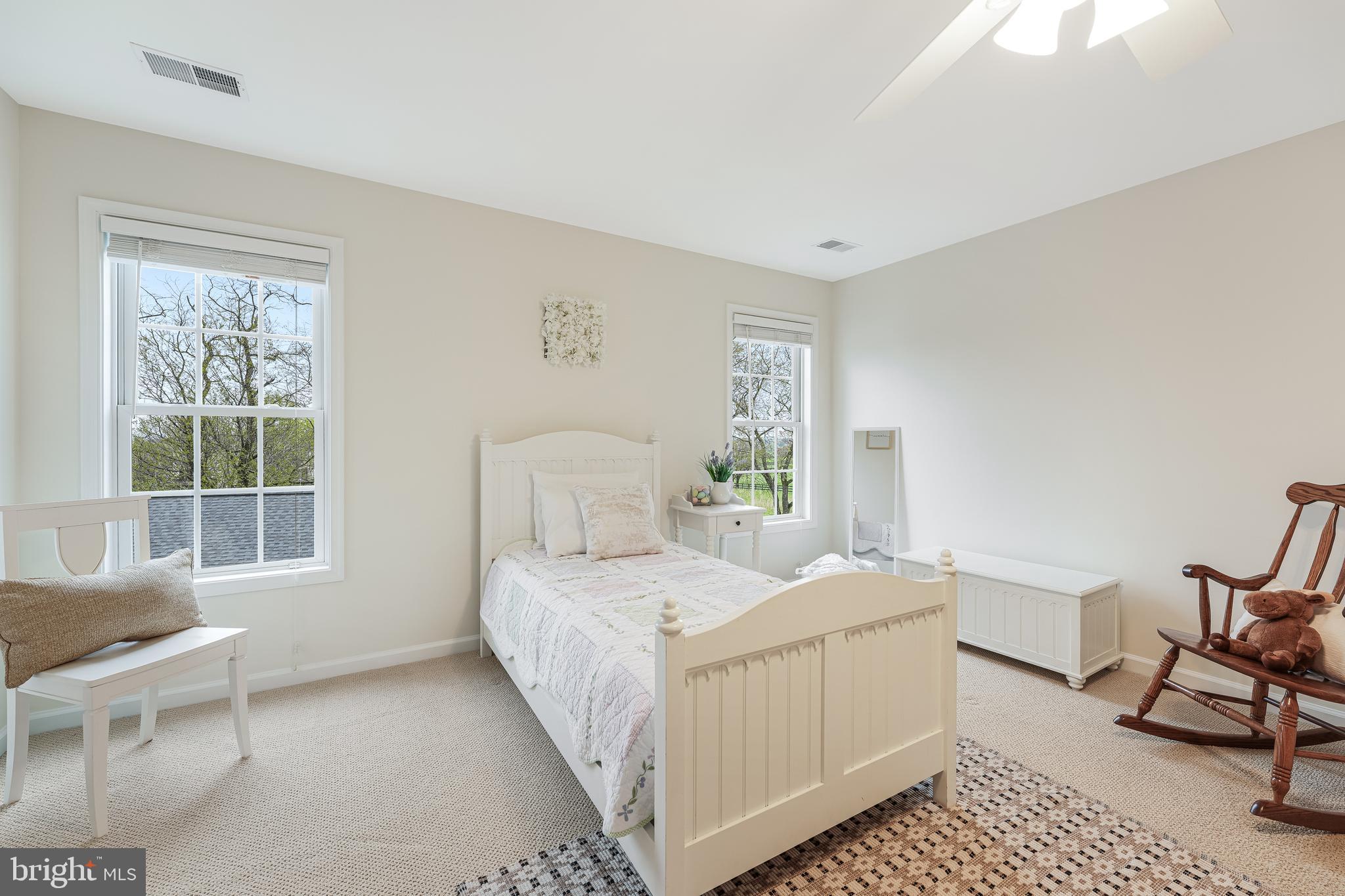 BOLINGTON ROAD - Residential