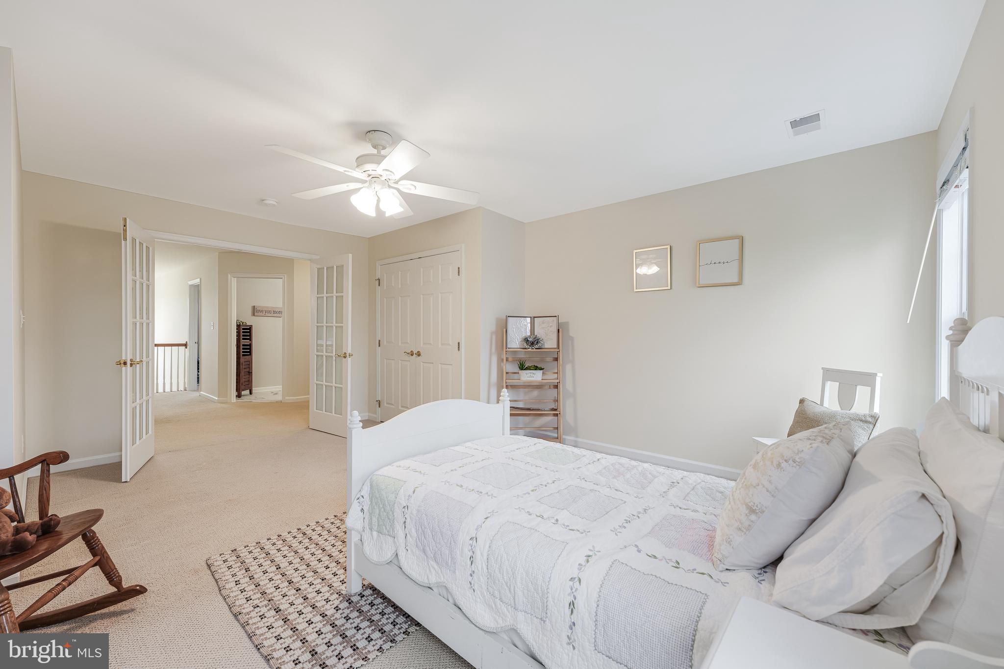 BOLINGTON ROAD - Residential