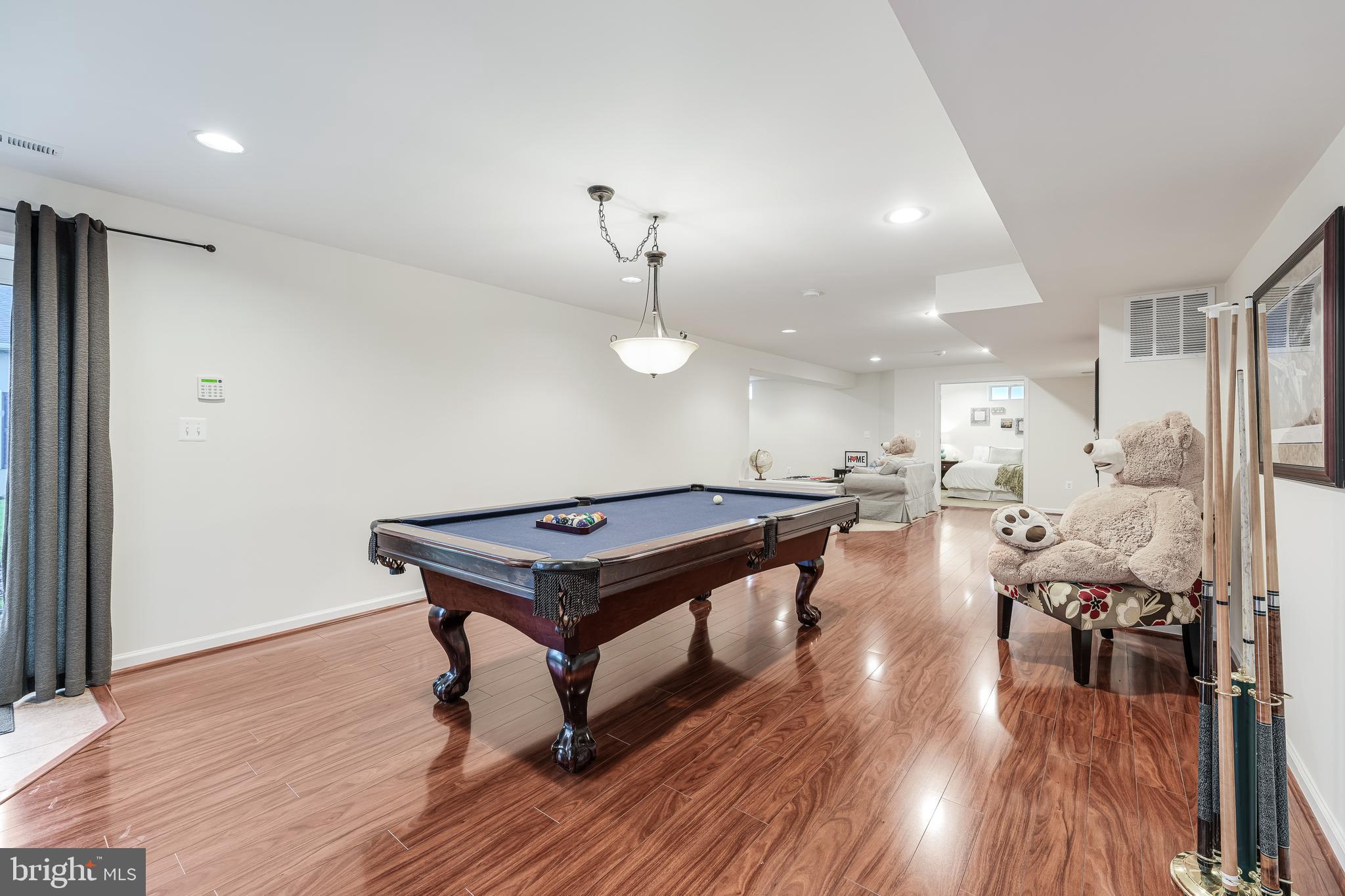 BOLINGTON ROAD - Residential