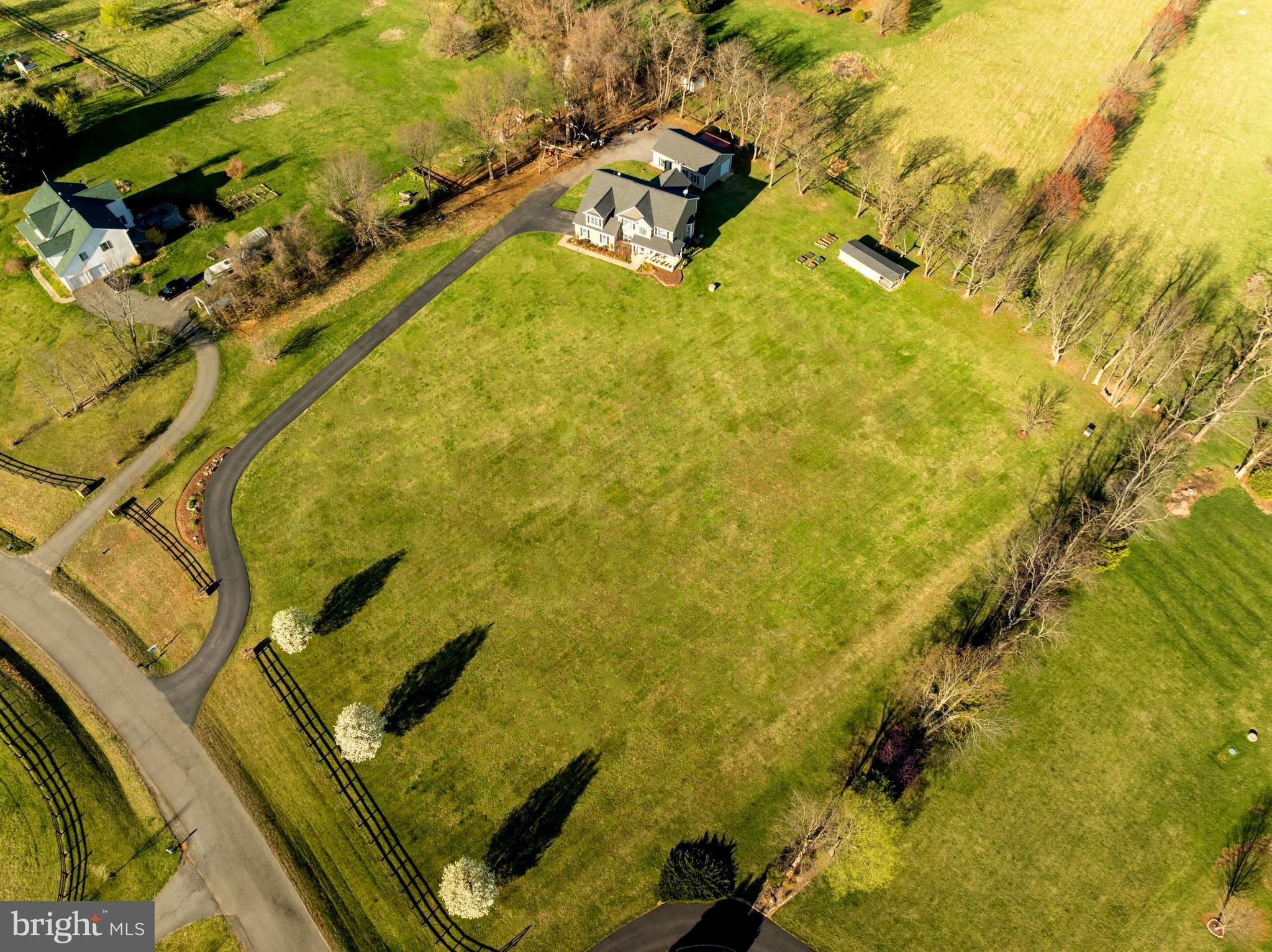 BOLINGTON ROAD - Residential