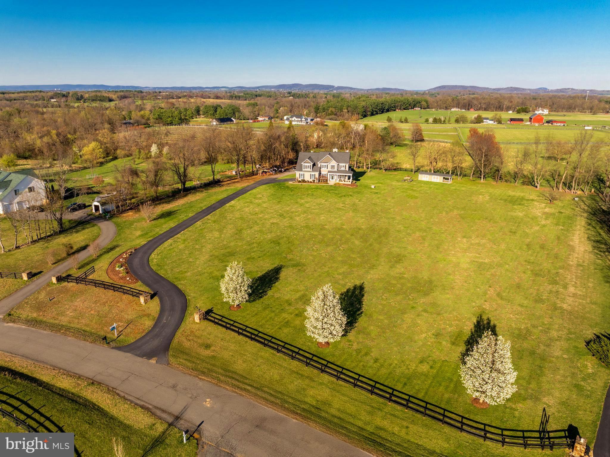 BOLINGTON ROAD - Residential
