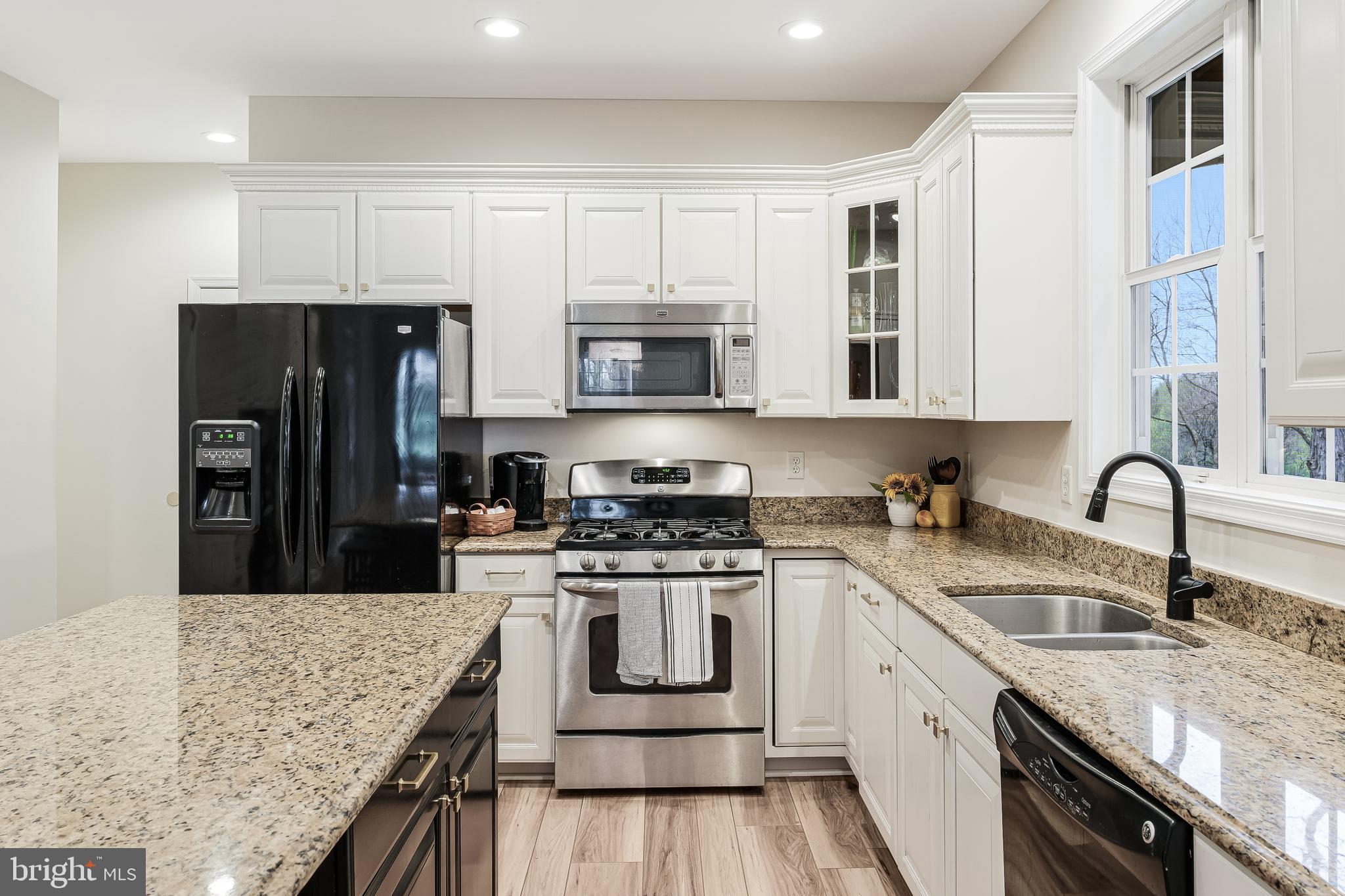 BOLINGTON ROAD - Residential