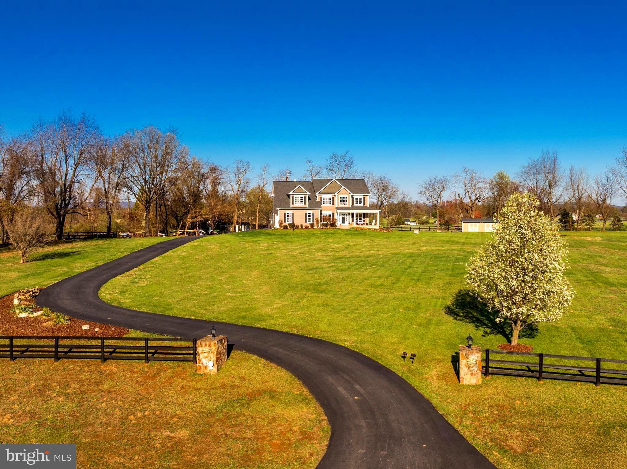 BOLINGTON ROAD - Residential