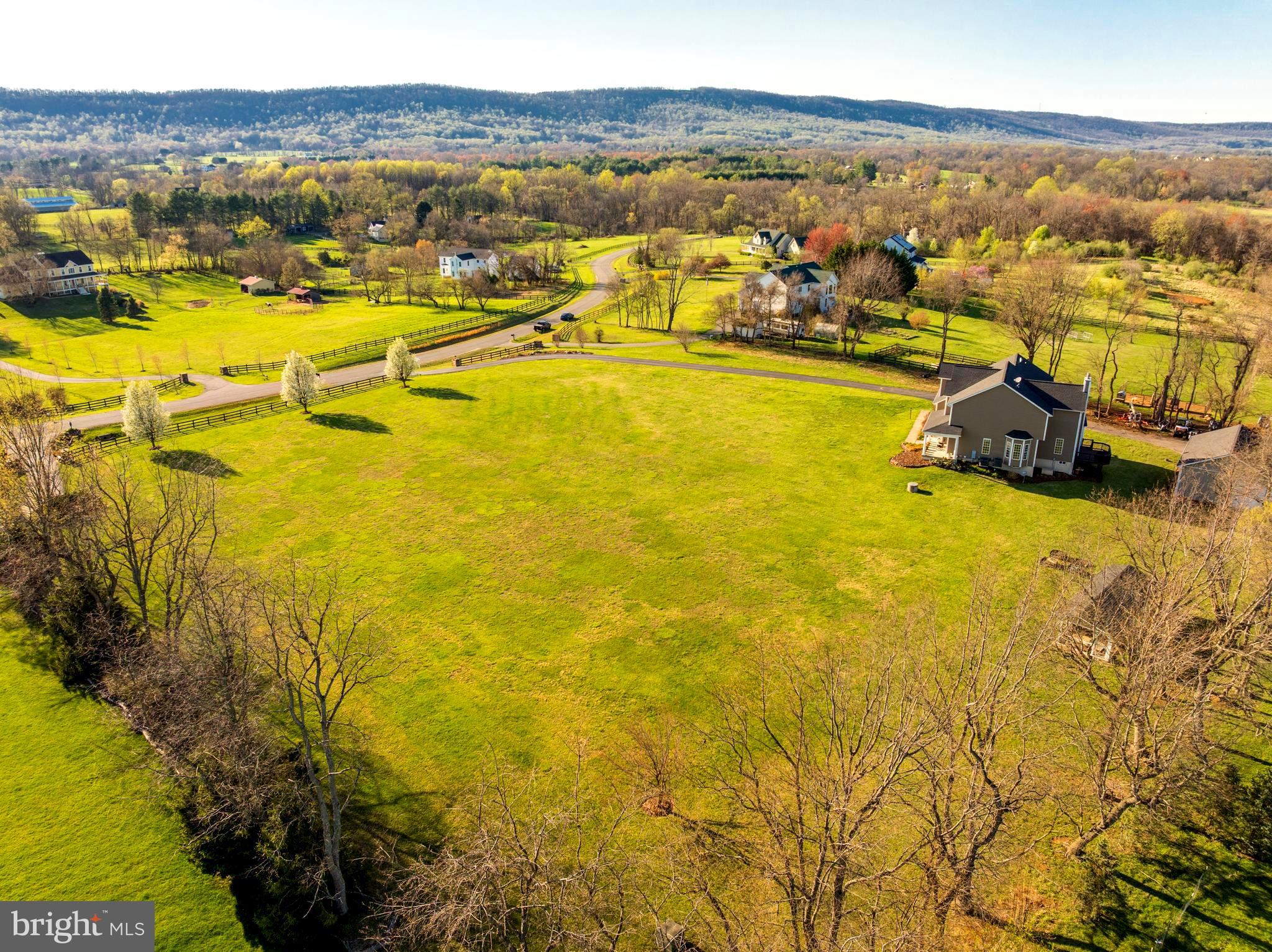 BOLINGTON ROAD - Residential