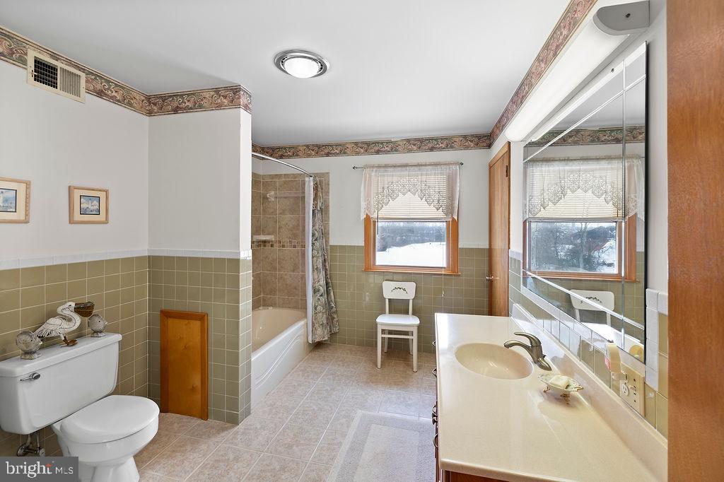 STRABAN TOWNSHIP - Residential