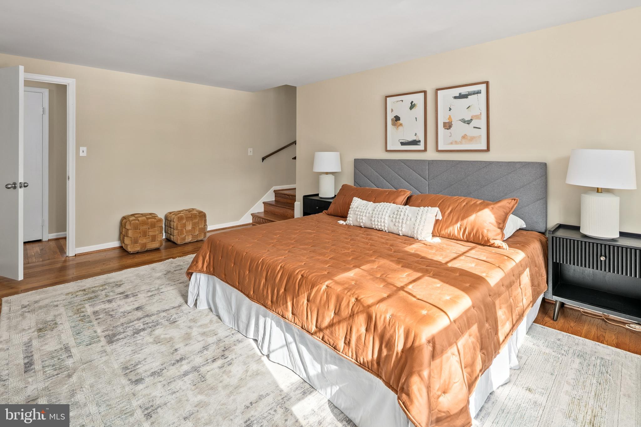 OLD FARM - Residential