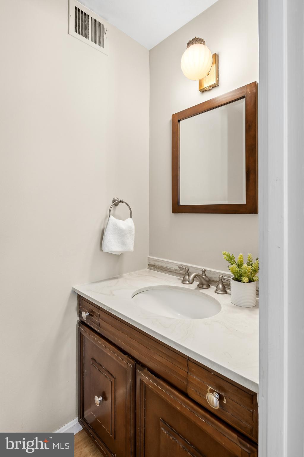 OLD FARM - Residential