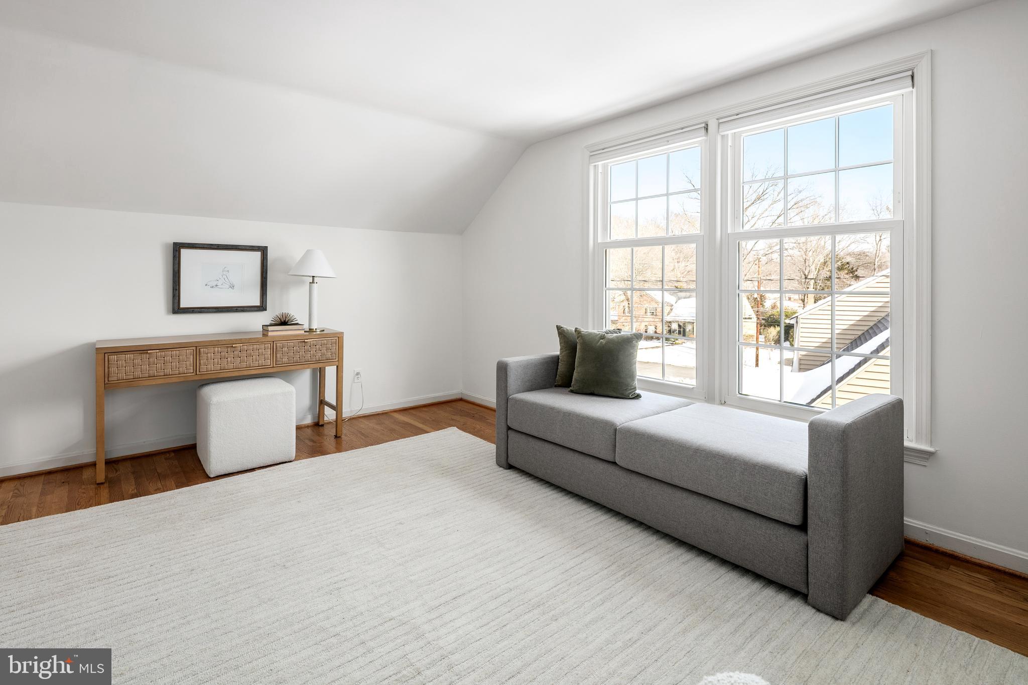 OLD FARM - Residential