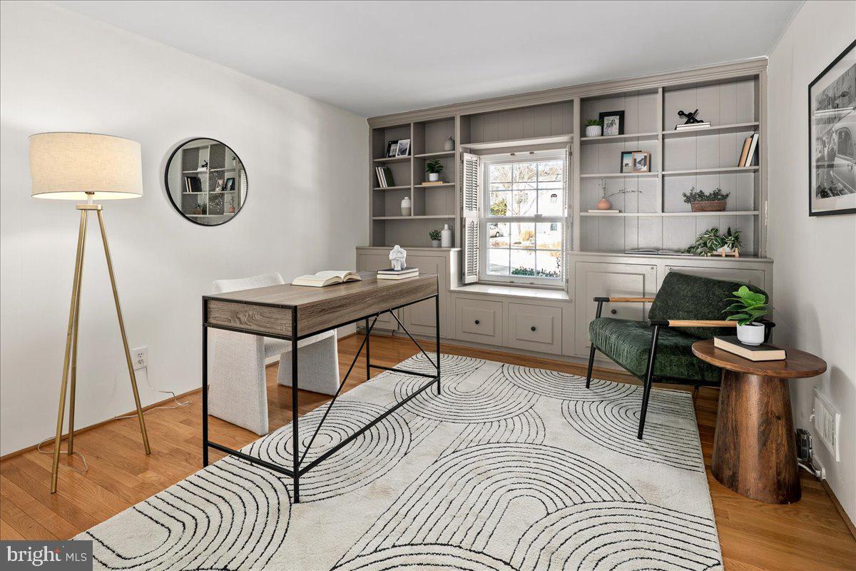 OLD FARM - Residential