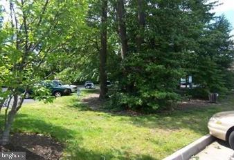 EDGEWATER AT TOWN CENTER - Residential Lease