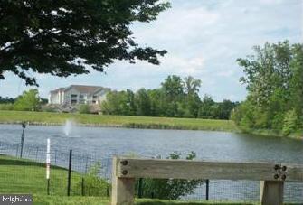 EDGEWATER AT TOWN CENTER - Residential Lease