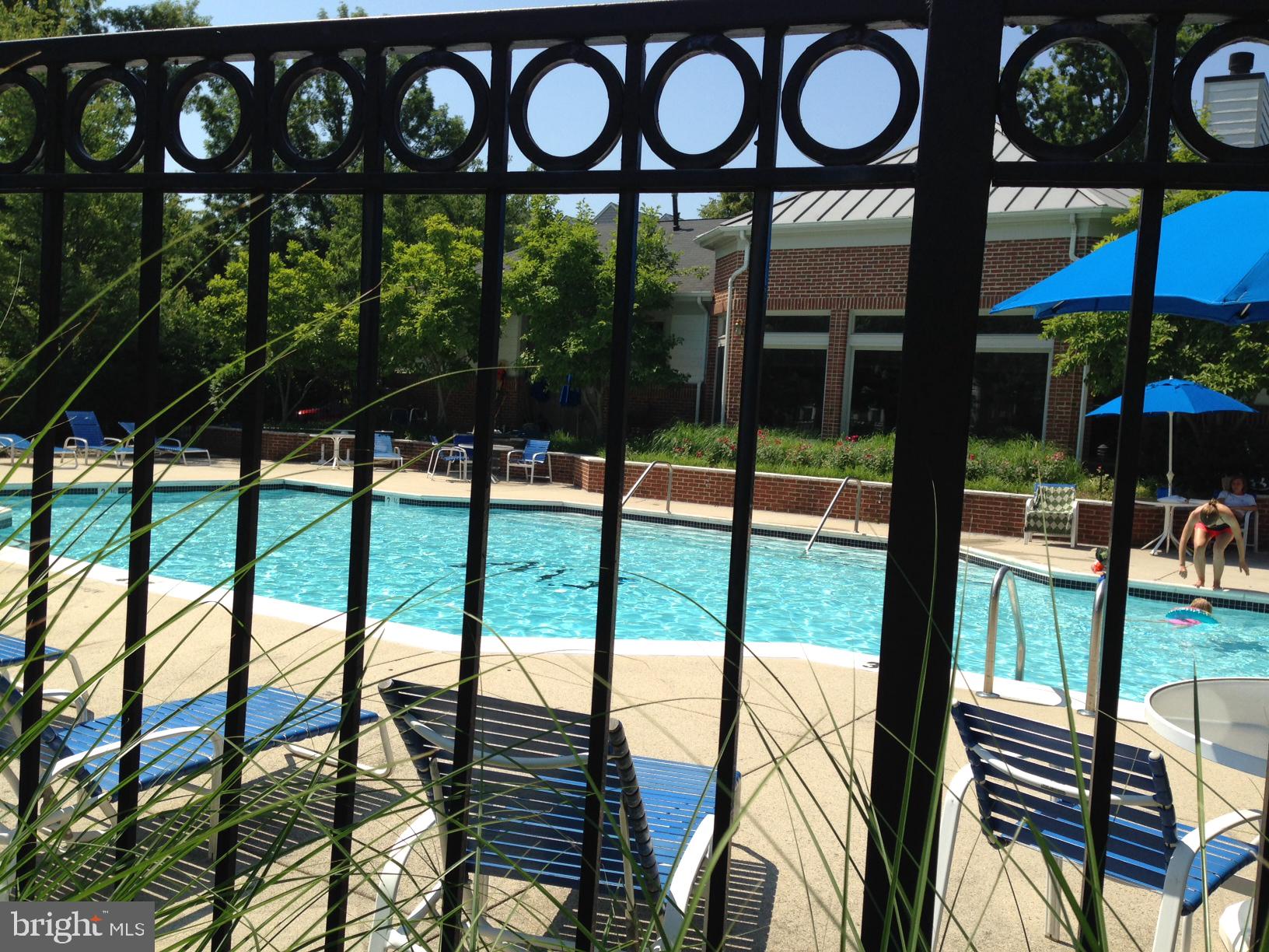 EDGEWATER AT TOWN CENTER - Residential Lease