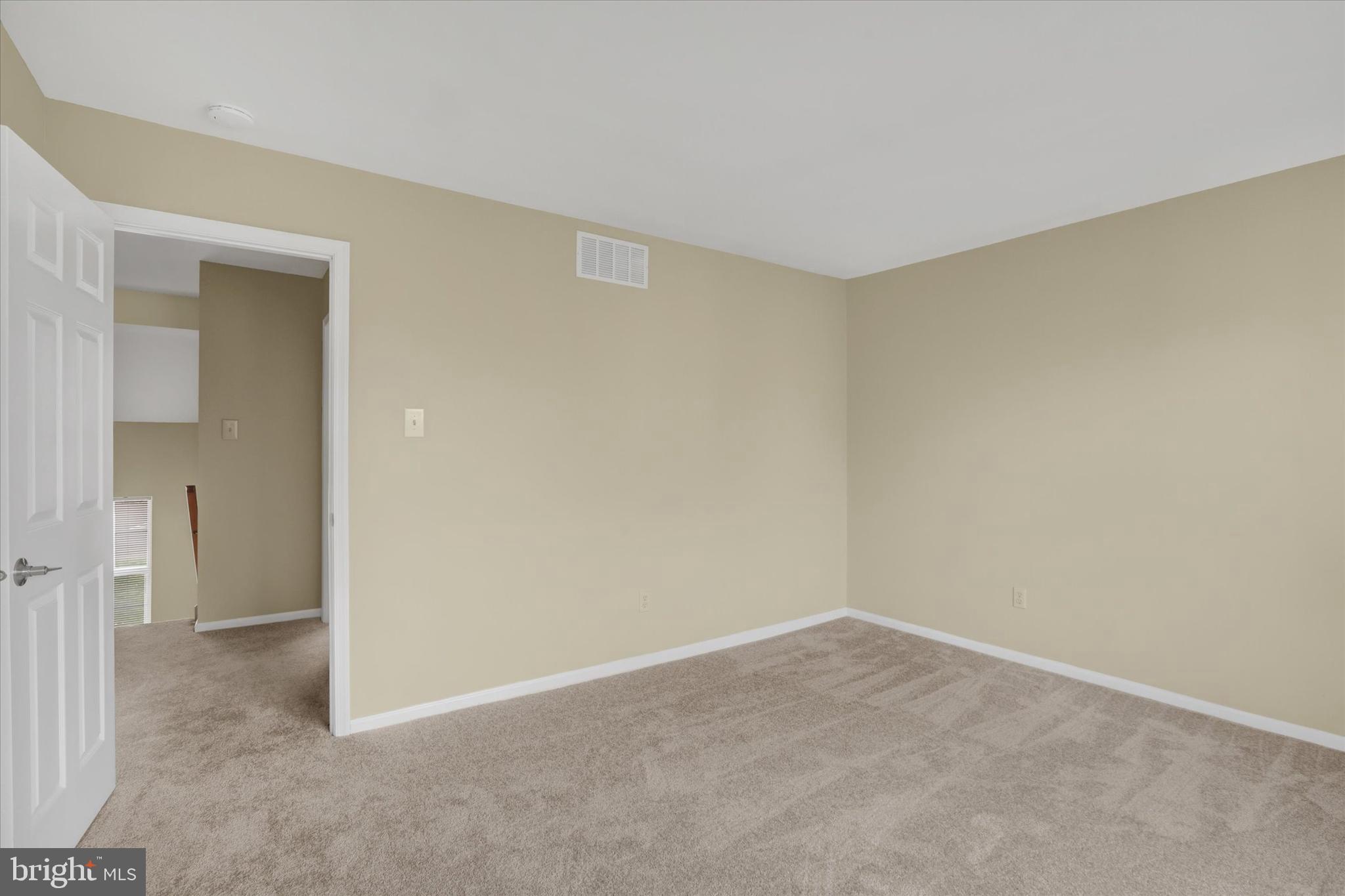 COUNTRY BEND - Residential