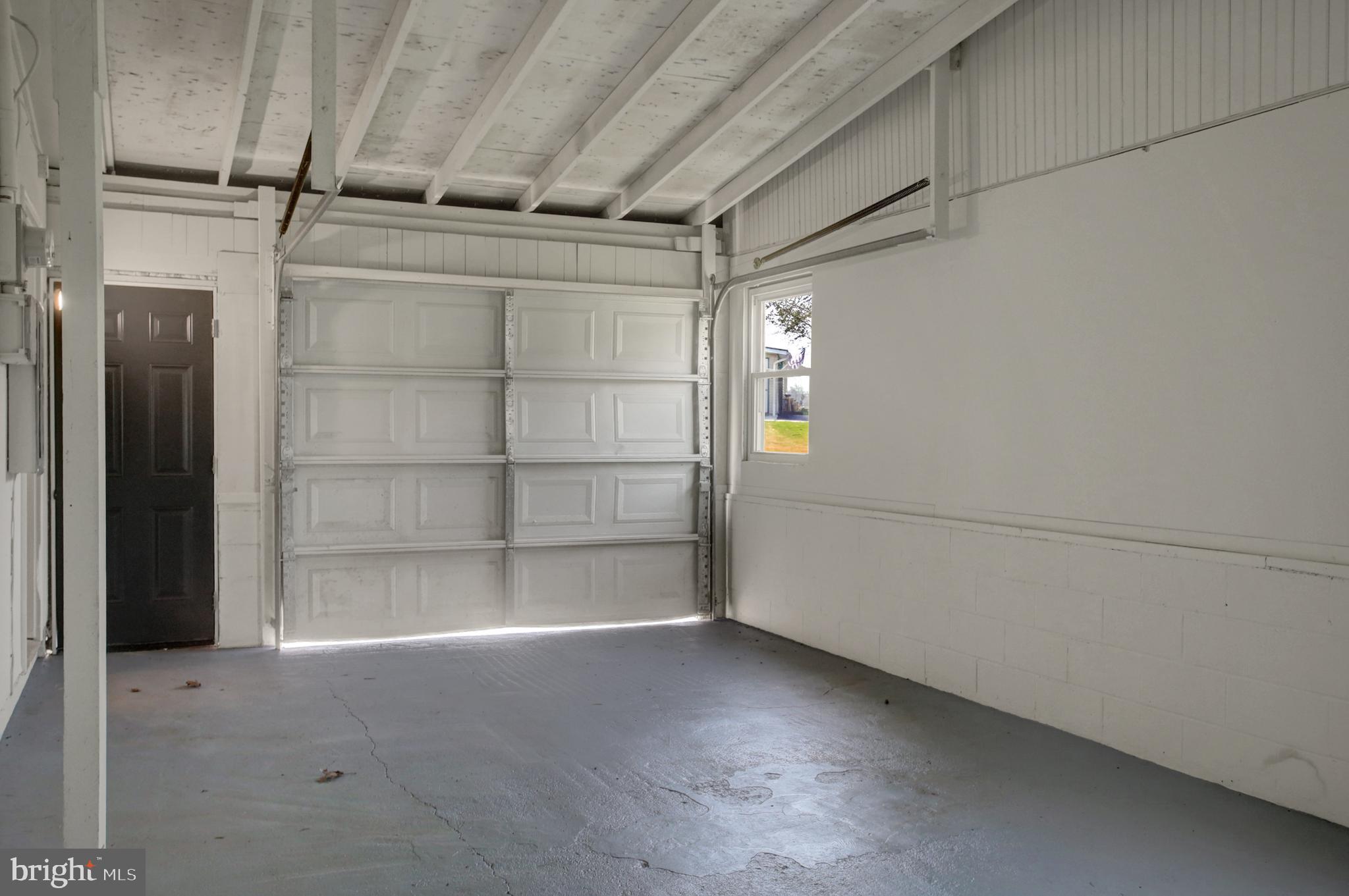 GUILFORD HILLS - Residential