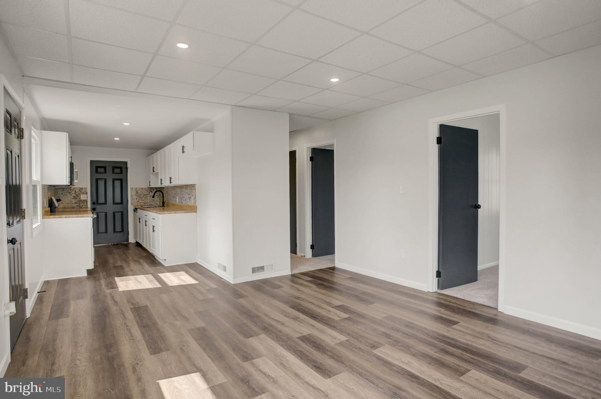 GUILFORD HILLS - Residential