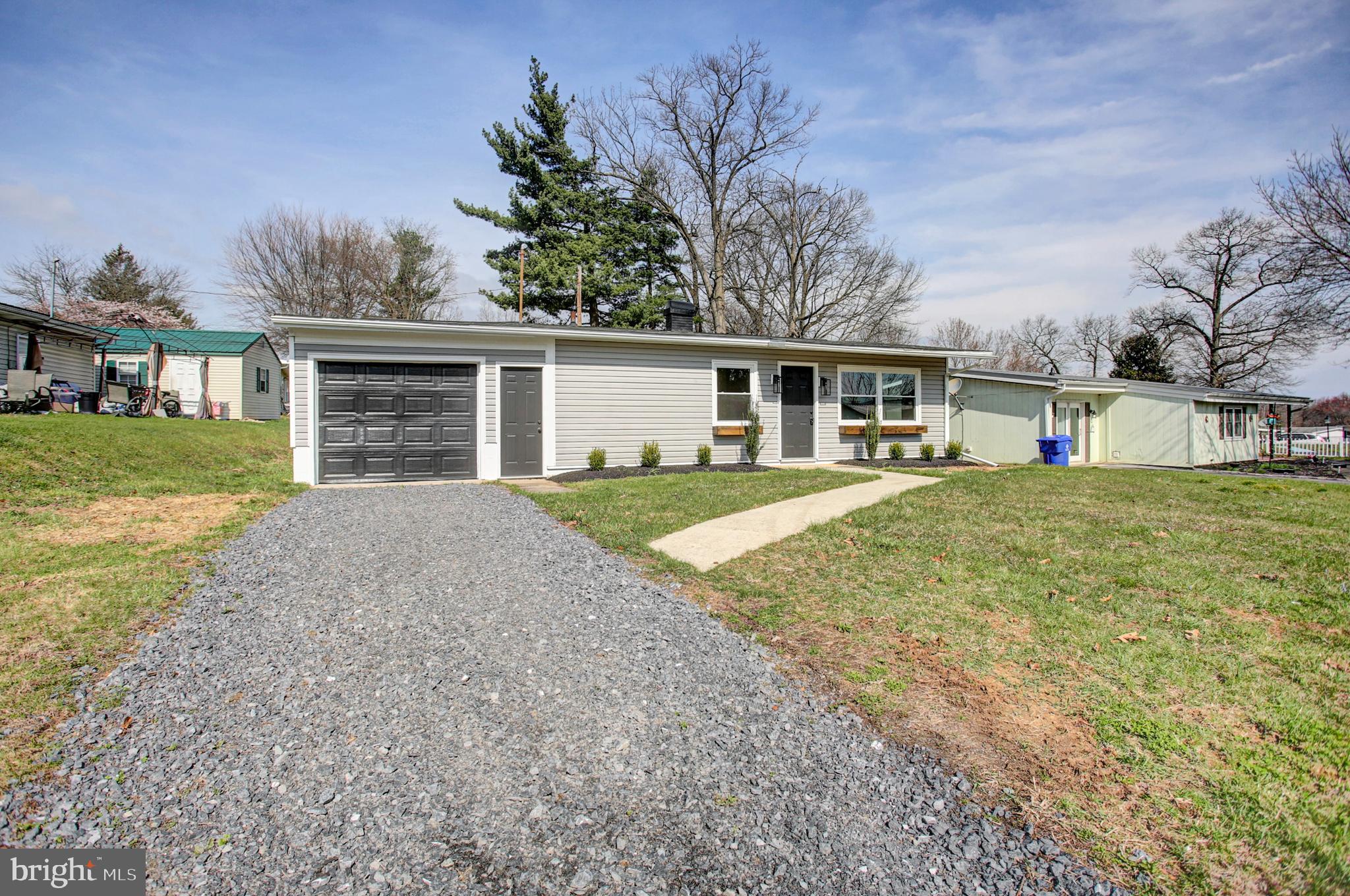 GUILFORD HILLS - Residential