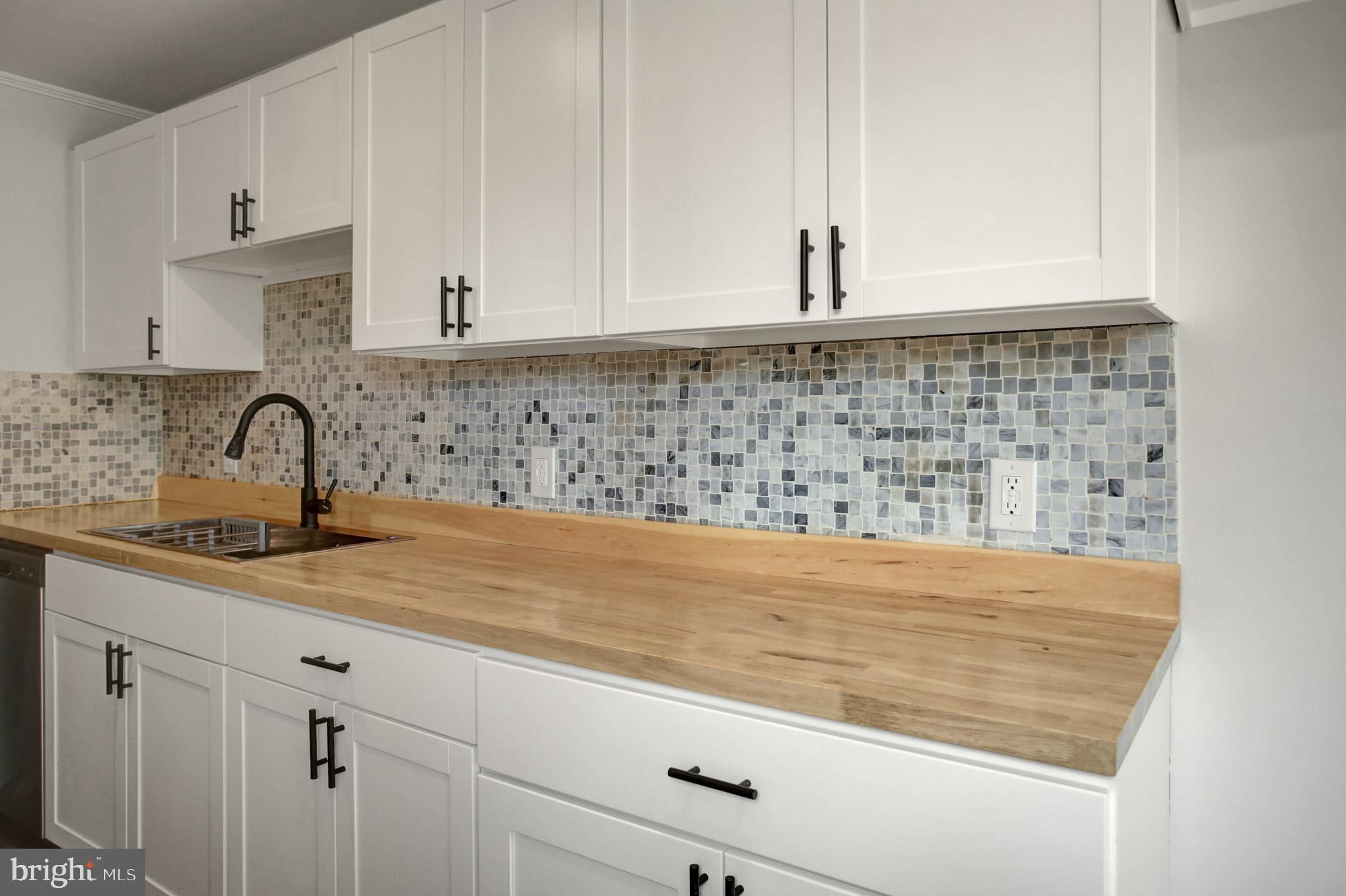 GUILFORD HILLS - Residential